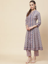 Floral Printed Cotton Kurta With Pants
